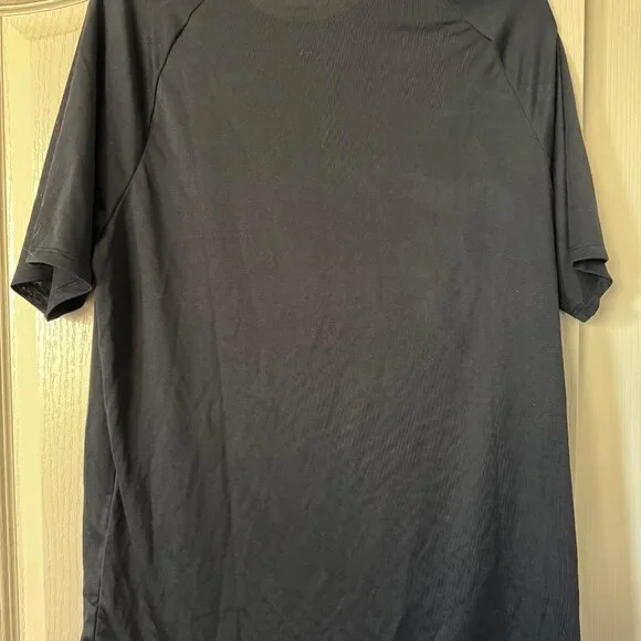 Under Armour Men’s Tech 2.0 Short Sleeve T-Shirt Black Size Large NWT - Picture 4 of 5